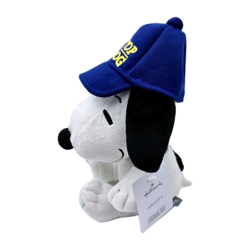 NWT Hallmark PEANUTS SNOOPY 